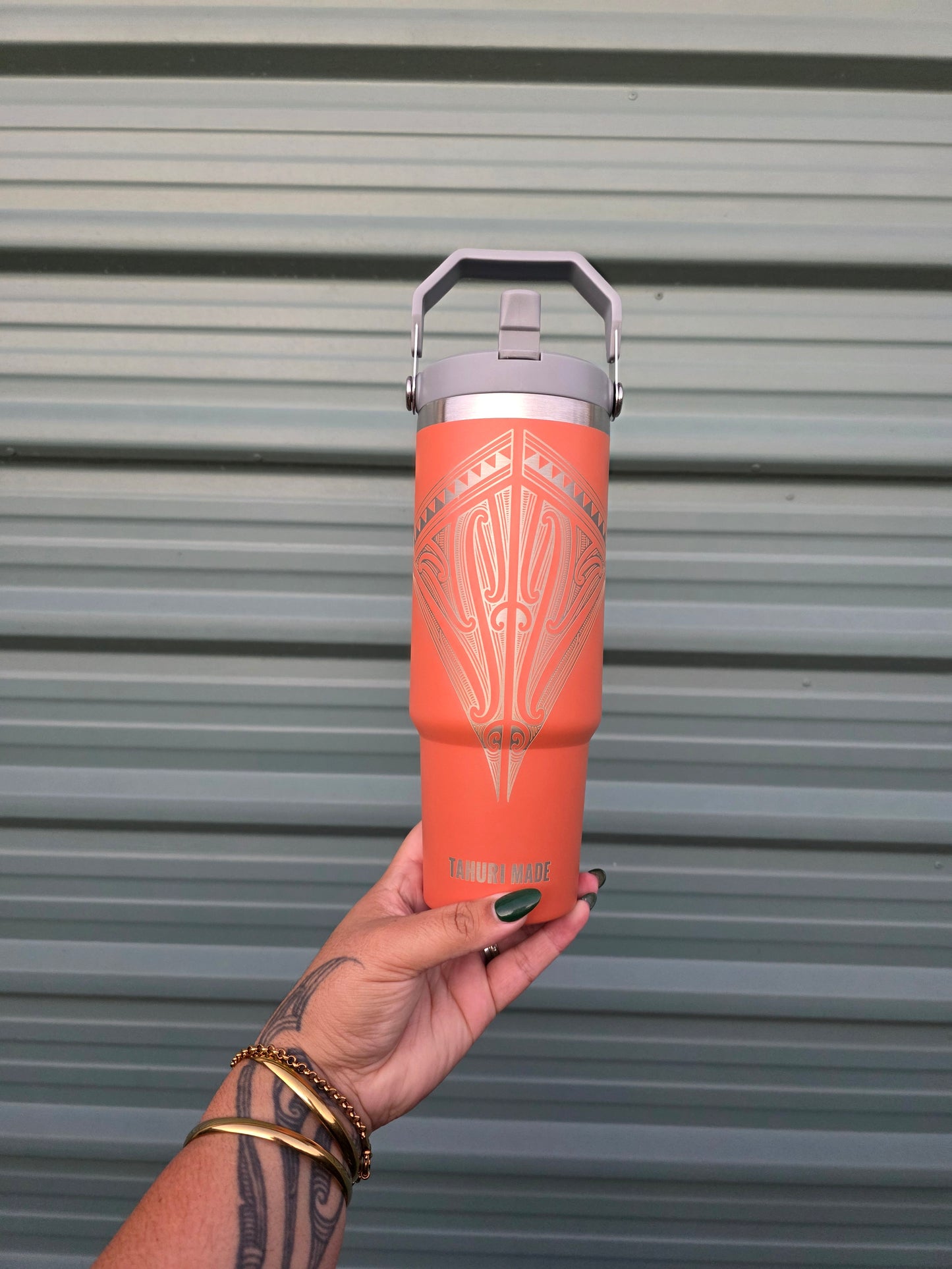 Tokirua Handle Bottle (1L)